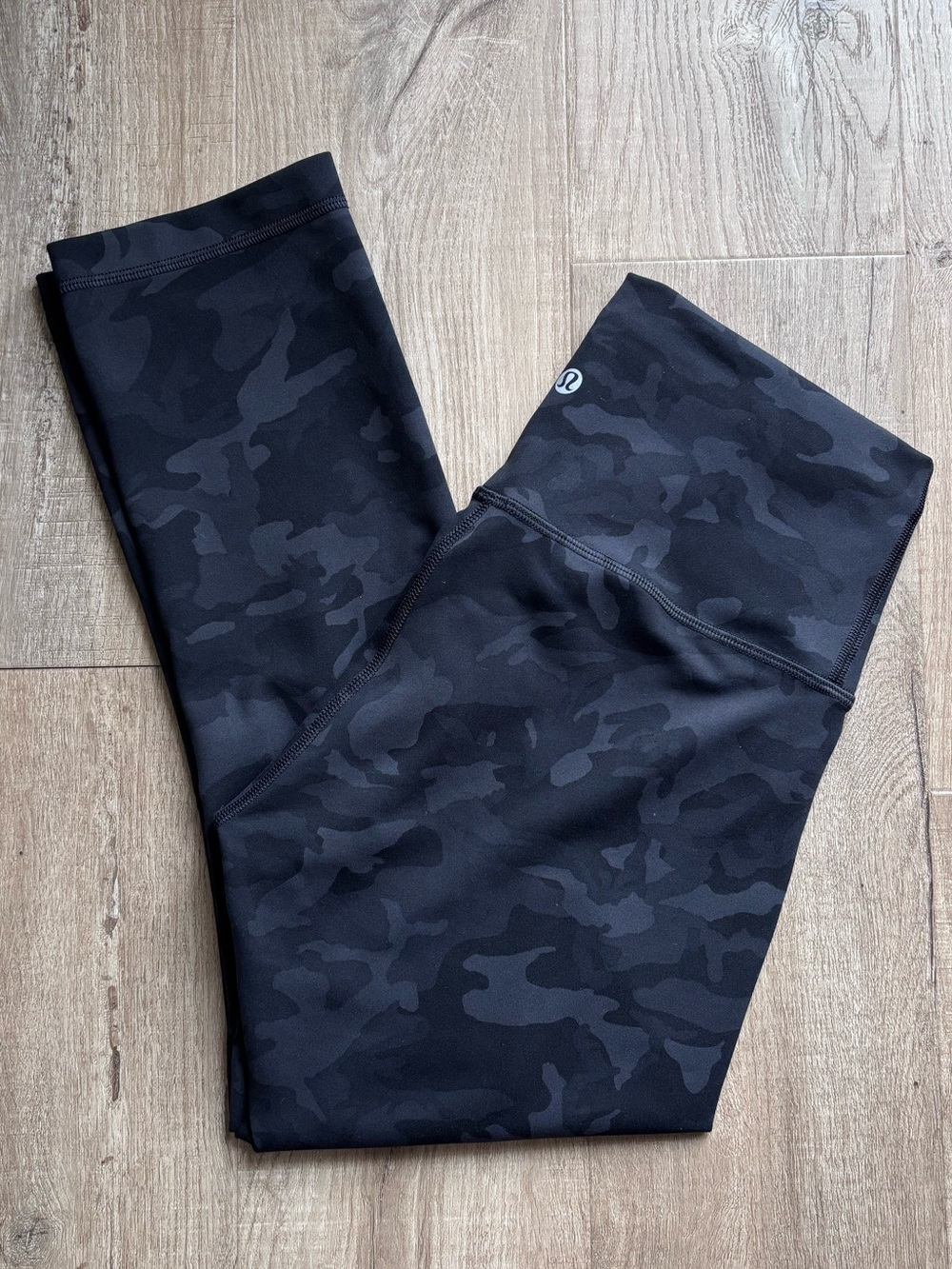 Lululemon Wunder Train High Rise Crop 21” *Everlux